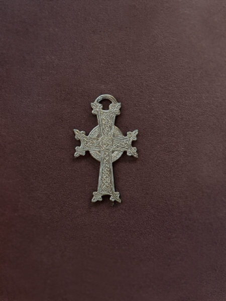 Celtic silver cross ornated pendant